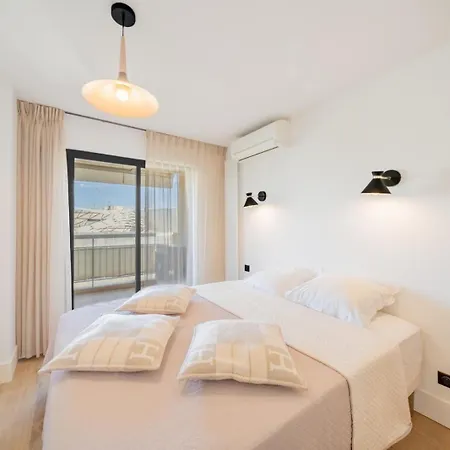 Pinede Sea View Lux Apartmán Antibes