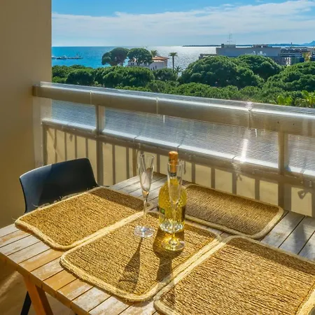 Pinede Sea View Lux Apartmán Antibes